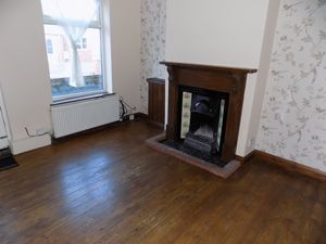 Lounge- click for photo gallery